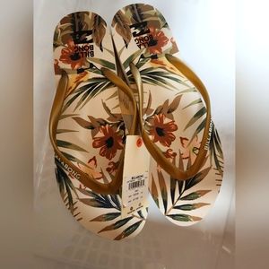 Billabong Women's flip flops